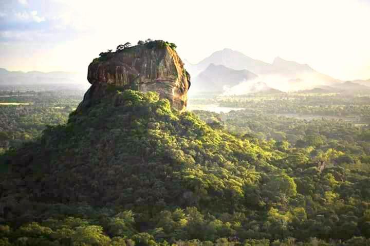 Rho Sigiriya Lake Edge Retreat Kibissa Exterior foto